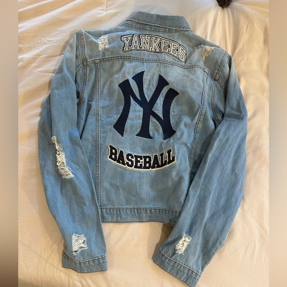 NY Yankees Jean jacket - Picture 1 of 6